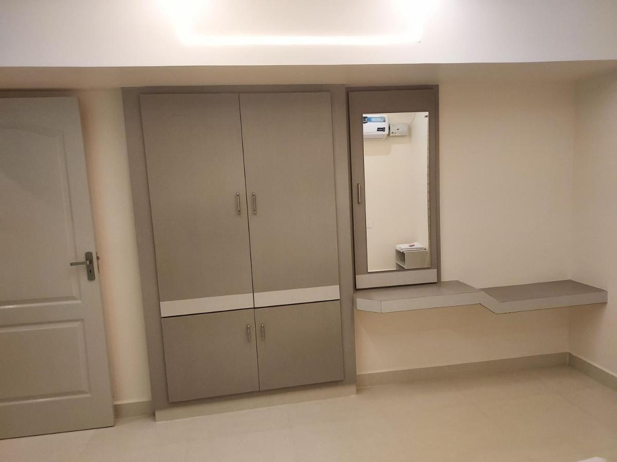 Srirangam Service Apartment Tiruchirappalli Exterior foto