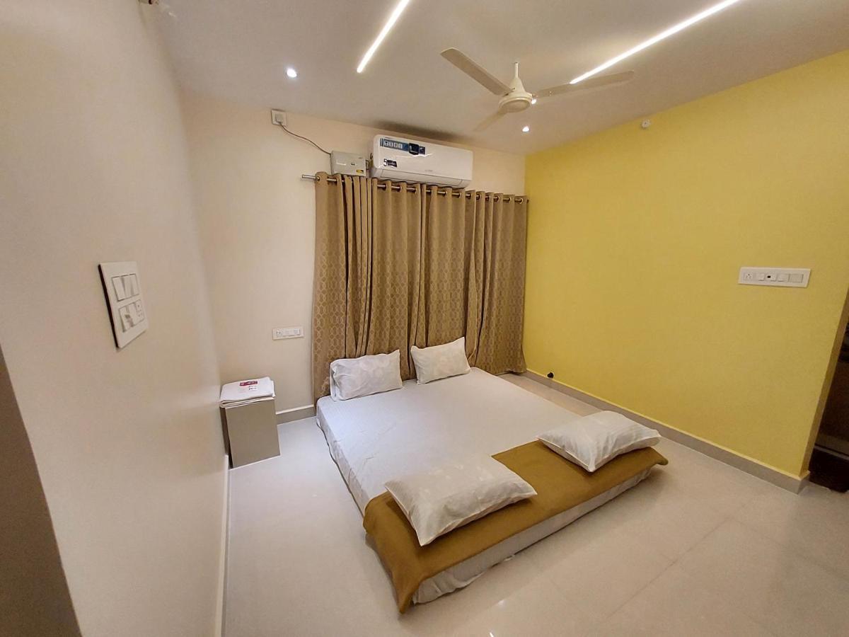 Srirangam Service Apartment Tiruchirappalli Exterior foto