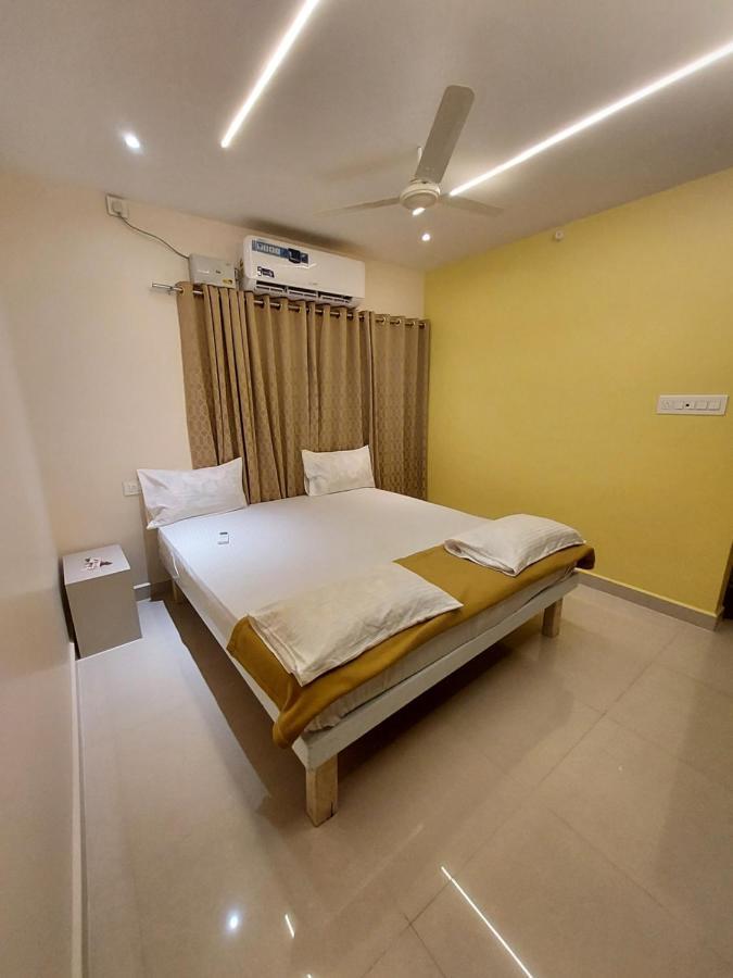 Srirangam Service Apartment Tiruchirappalli Exterior foto