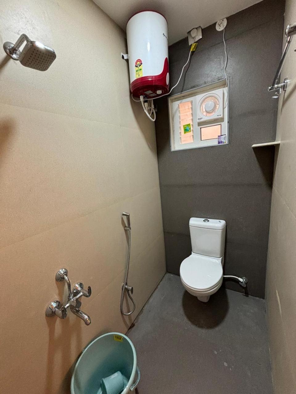 Srirangam Service Apartment Tiruchirappalli Exterior foto